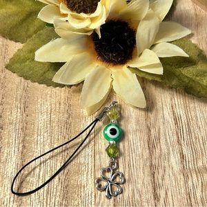 Clover 🍀 Phone Charm